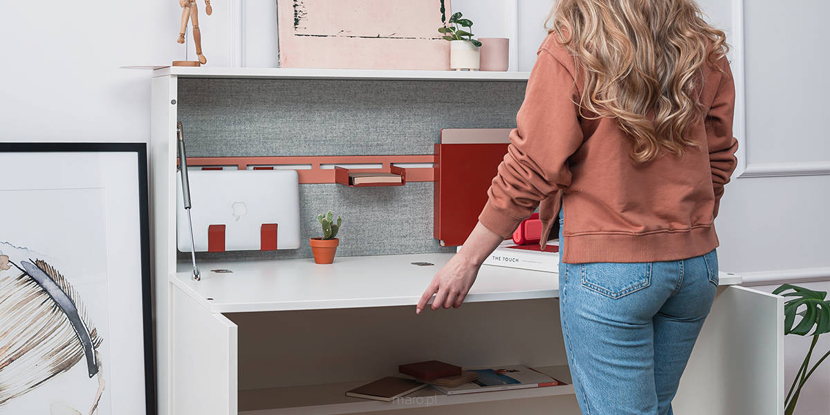 majas-biroja-galds-startUs-S-thomson-furniture